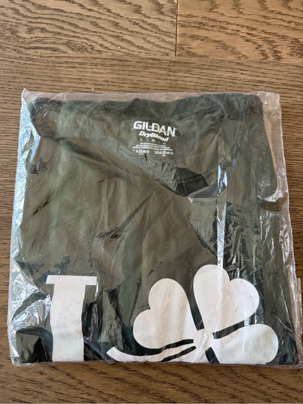 New in Package Alexander Keith’s T-Shirt, Men’s Size Large